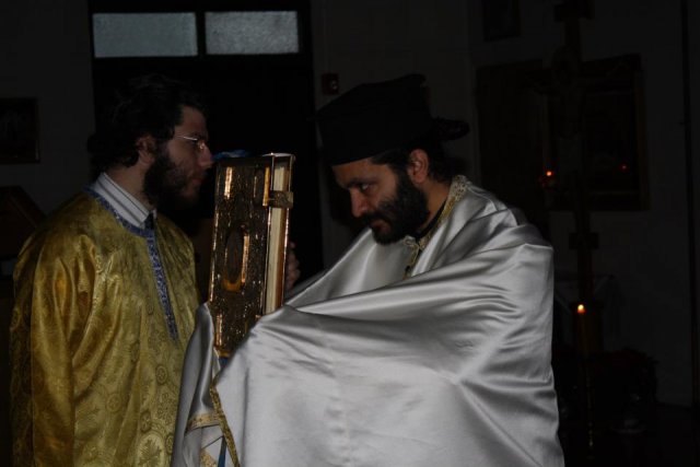 2012bpdemetriusenthronement001