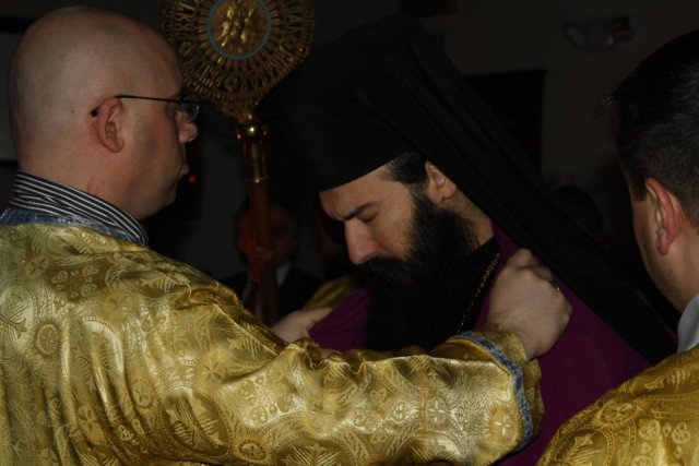 2012bpdemetriusenthronement023