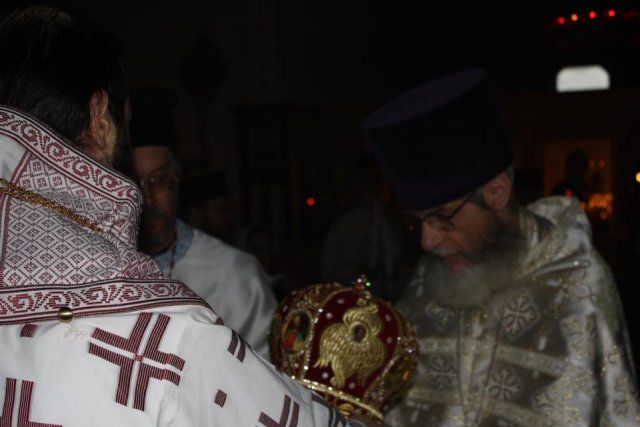 2012bpdemetriusenthronement036