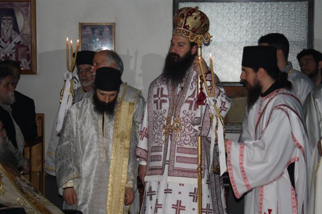 2012bpdemetriusenthronement068