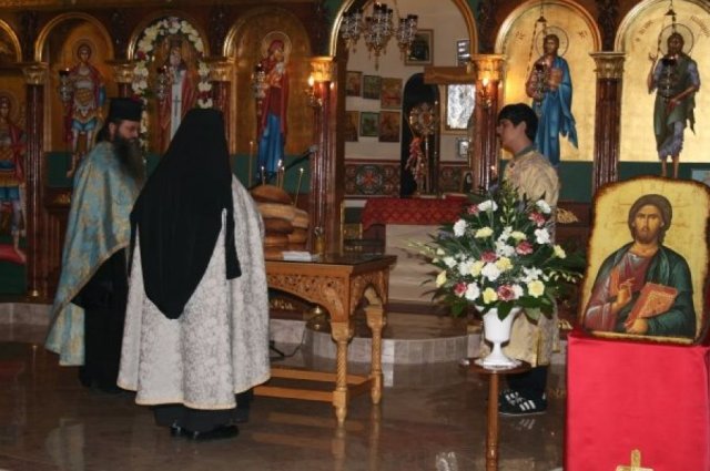 2008stnektariosfeast011